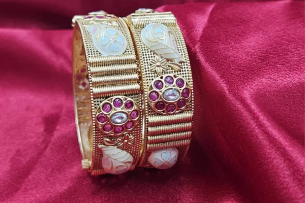 Luxury Rajwadi Bangles - Handcrafted Traditional Bangles for Weddings & Celebrations