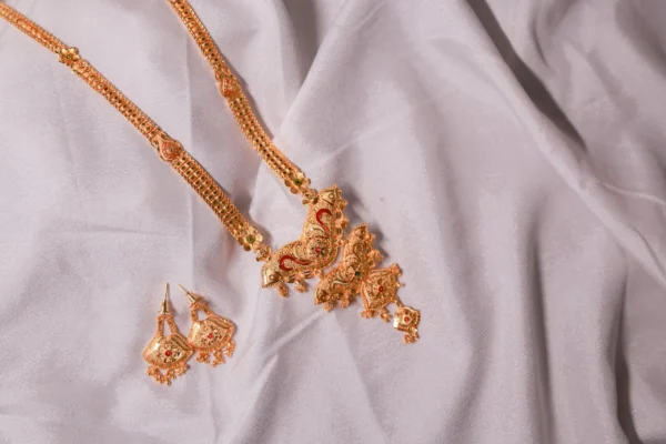 Ranihar and Fancy Har – Graceful Necklaces for Bridal and Festive Occasions