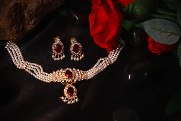 Classic Moti Har Necklace – A Perfect Blend of Elegance and Tradition