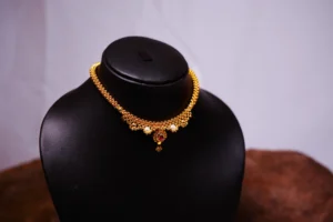 Thushi Necklace